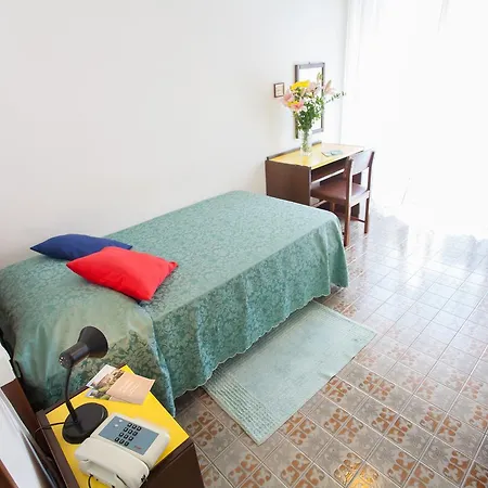 Hotel Quisisana Tabiano Terme Buitenkant foto